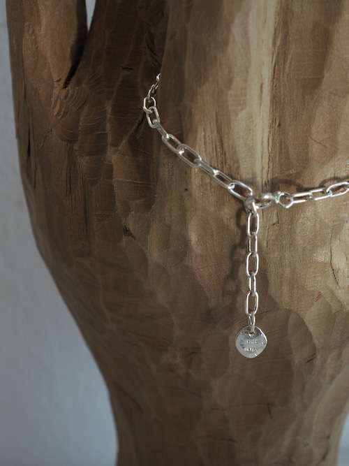 plate chain bracelet