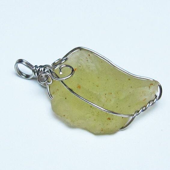 リビアングラス ペンダント 一点物 メール便可 112-13843