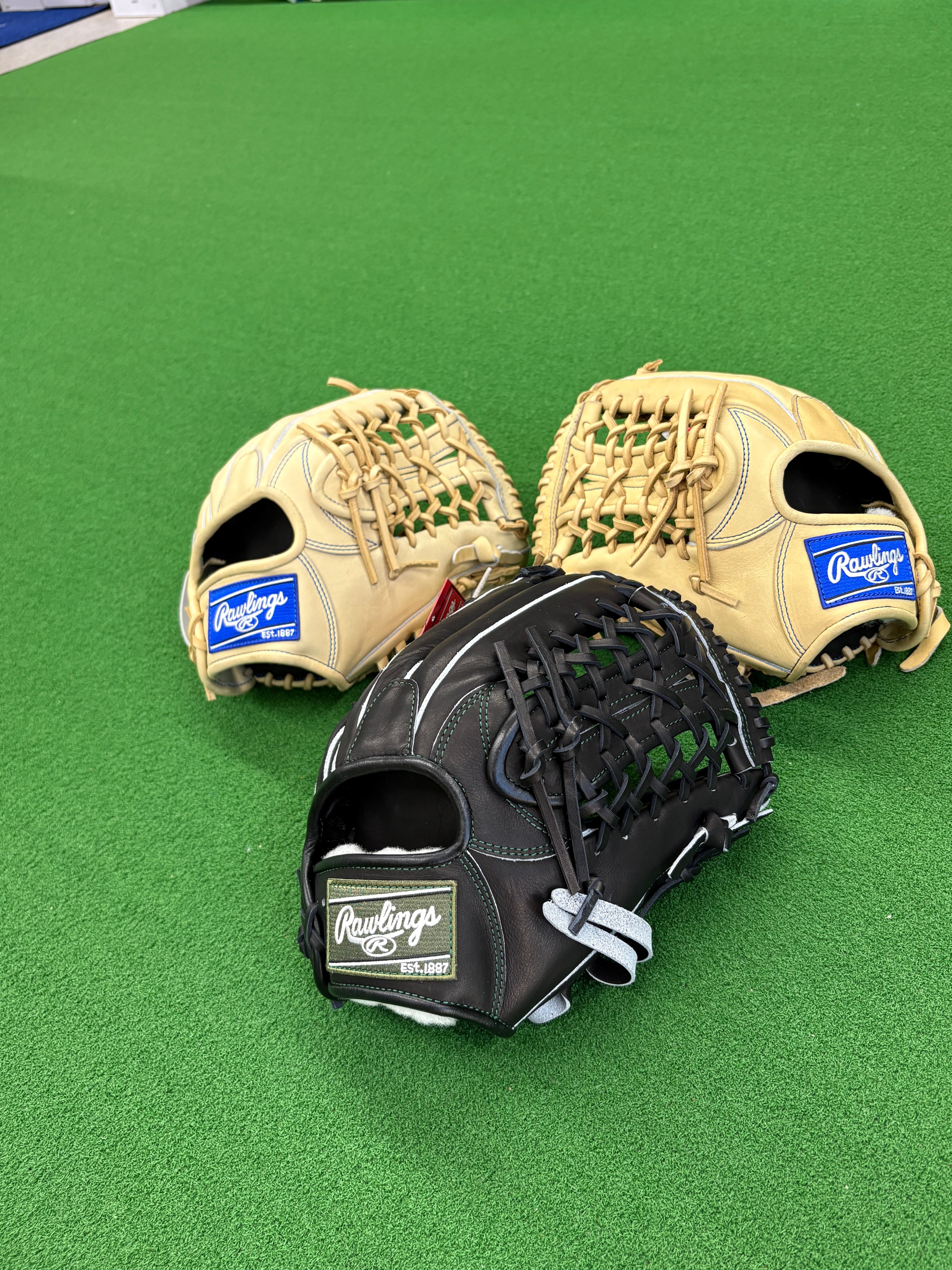 ドナイヤ】硬式内野手用 サイズ4山田哲人選手使用モデル(小型)右投げ