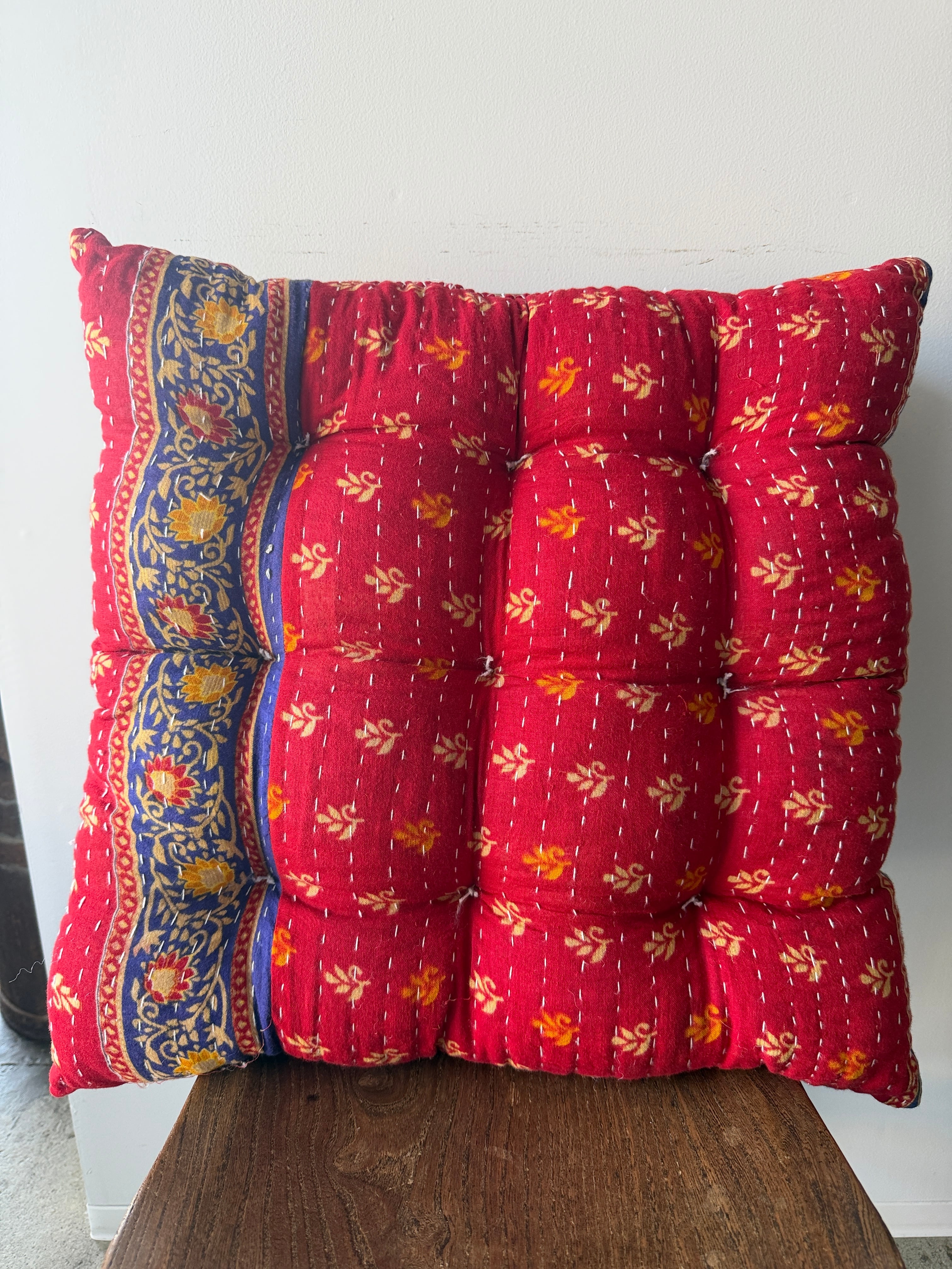 インド ヴィンテージ キルト 猫座布団 IN030