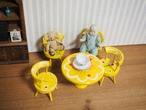 ハンドペイント イエローのテーブル・チェアセット 画像11