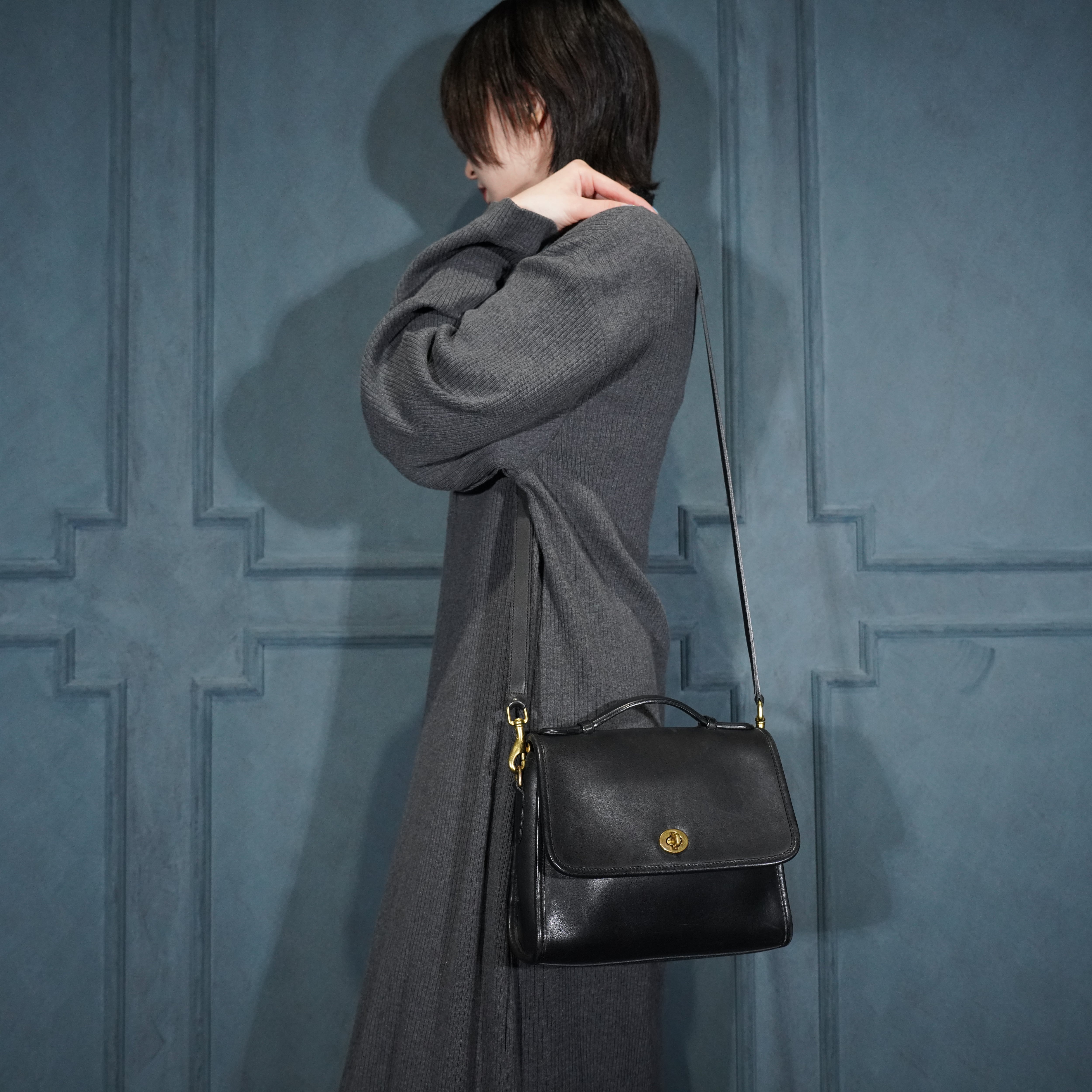 OLD COACH TURN LOCK DESIGN LEATHER 2WAY SHOULDER BAG MADE IN USA