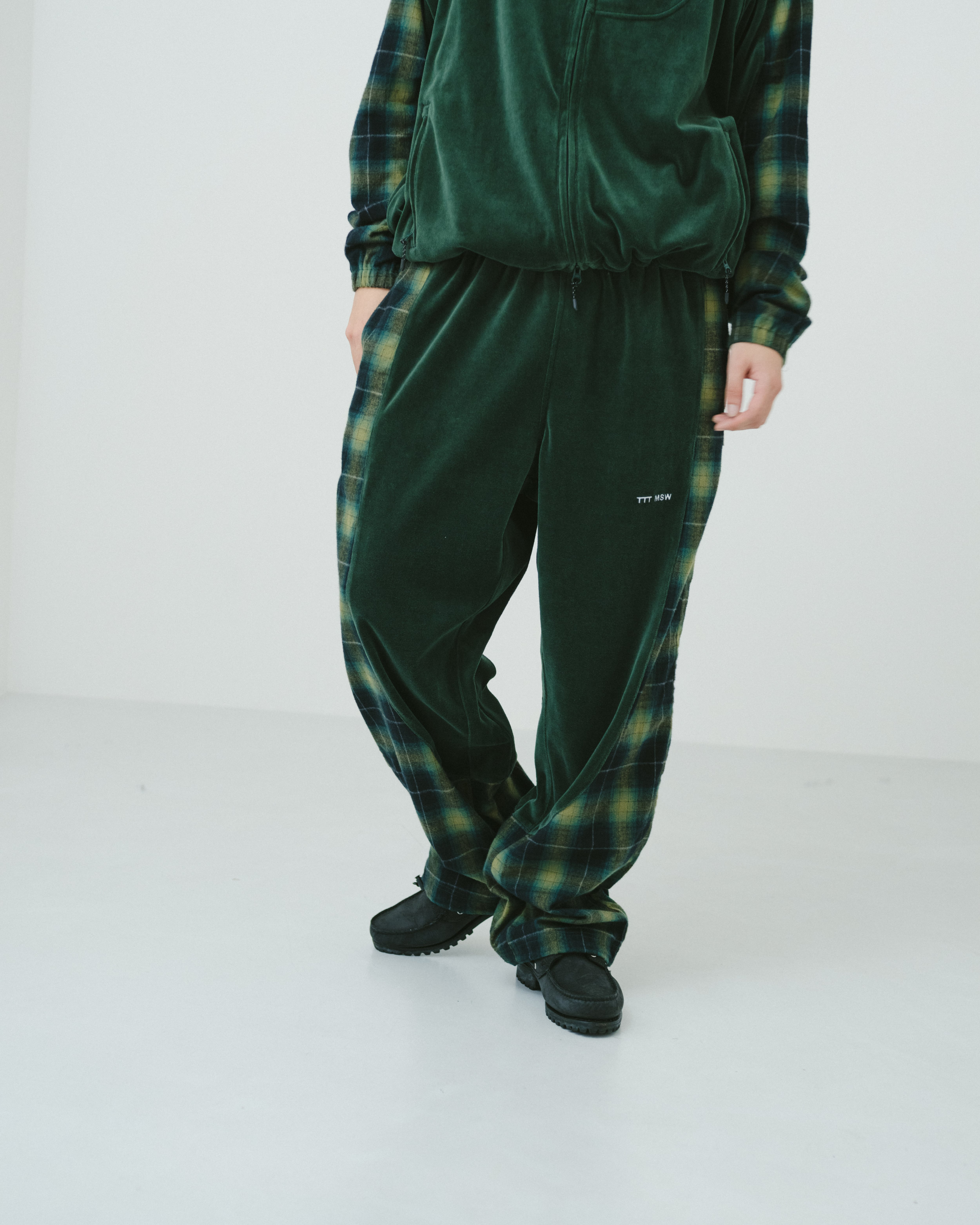 Velours track pants（GREEN） | TTTMSW