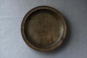 リム皿　215mm　鉄媒染