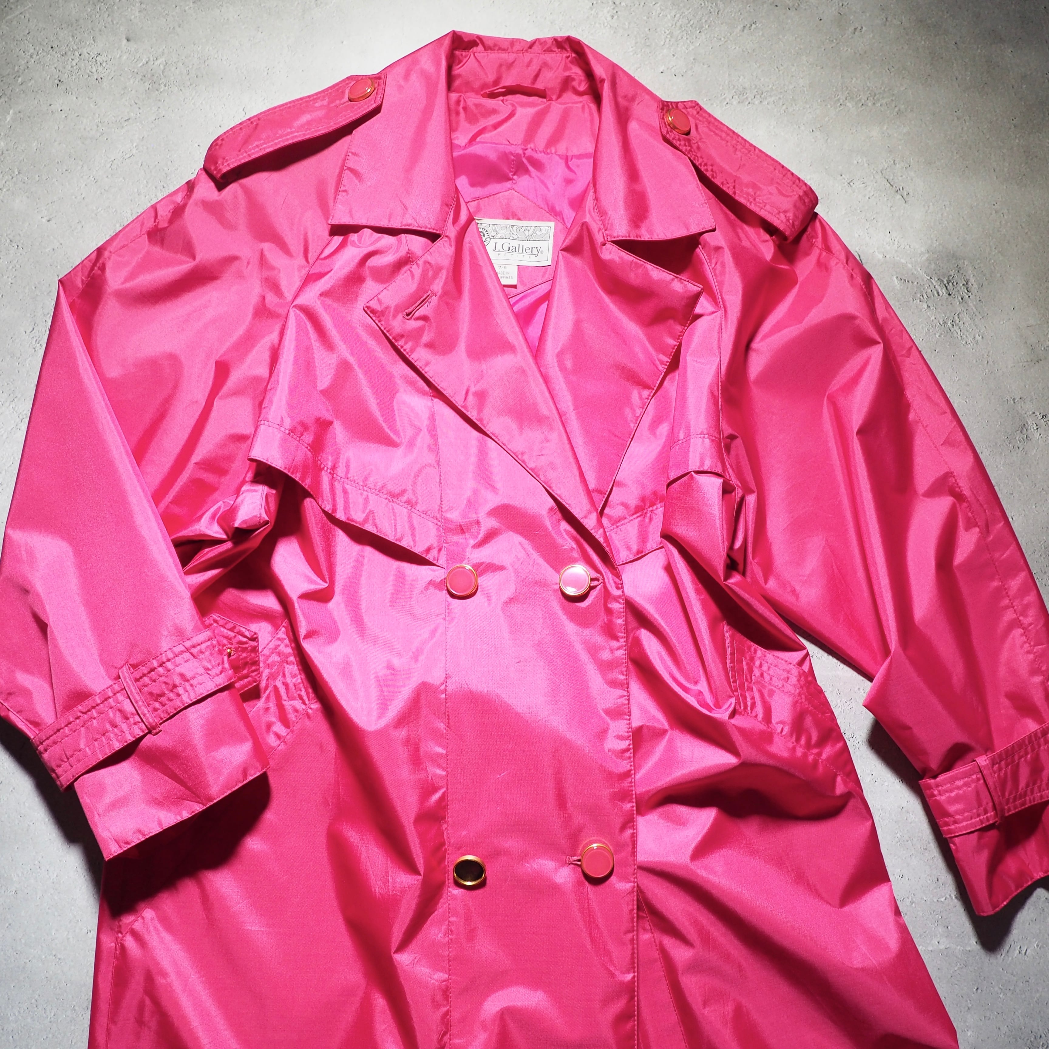 1990s Beautiful Vivid shocking pink color vintage loose long trench coat
