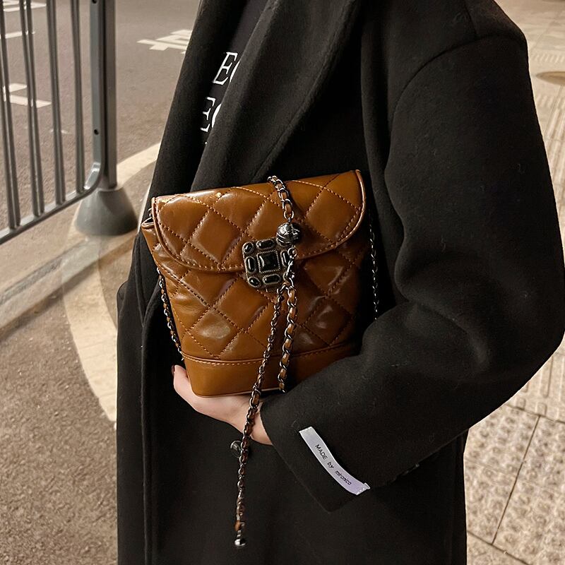 チェーン オータムウィンタースタイル 秋物 冬物 メッセンジャーバッグ Tiancai_Wing_Bag99379044207