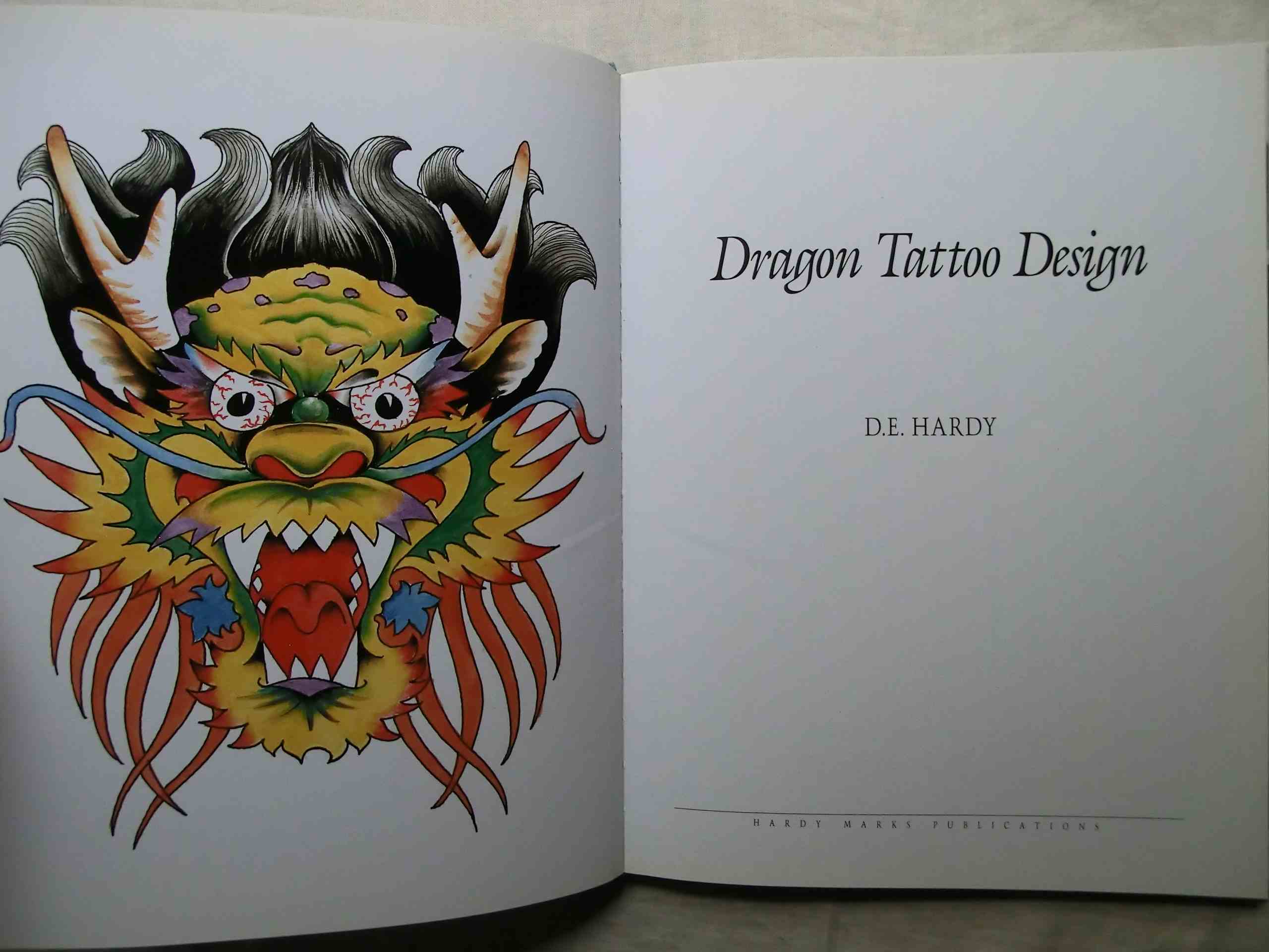 TATTOO タトゥー　龍　ドラゴン　フラッシュ　デザイン　下絵　和彫　刺青　本 ドン・エド・ハーディー タトゥー 龍・ドラゴン デザイン Dragon