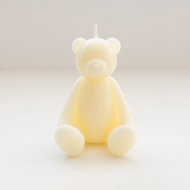 BEAR CANDLE white