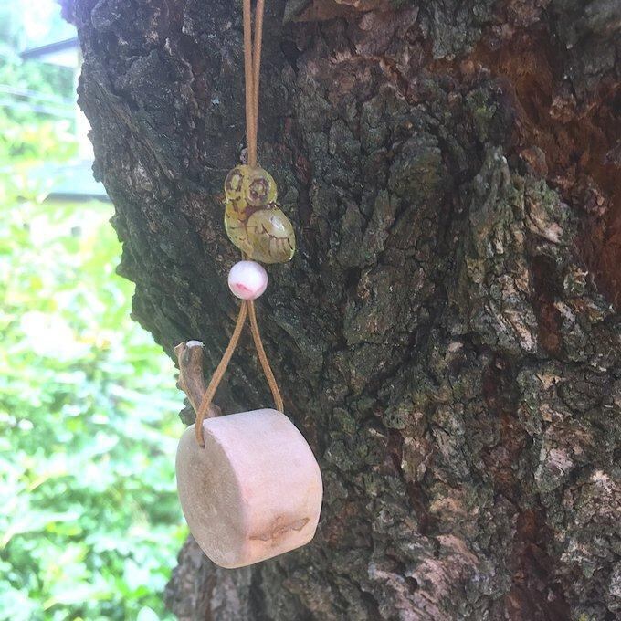 【一点物】✦⋆.八ヶ岳の森の贈り物 ✦⋆.·賢者の石とフクロウと桜の木のアロマボトルネックレス ⋆.·✦