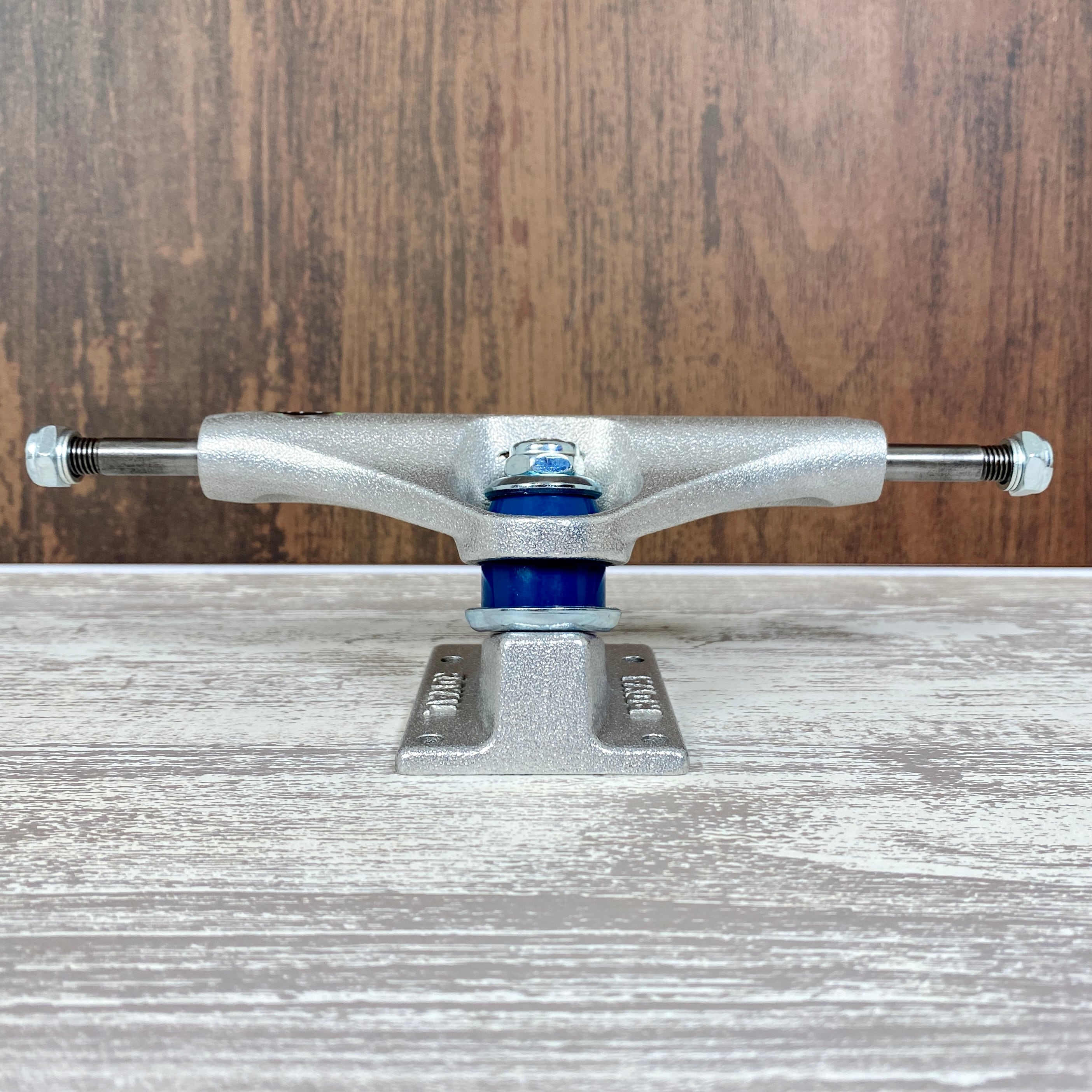 ROYAL TRUCK】THE ROYAL ULTRA LIGHTS RAW | ACT sb store