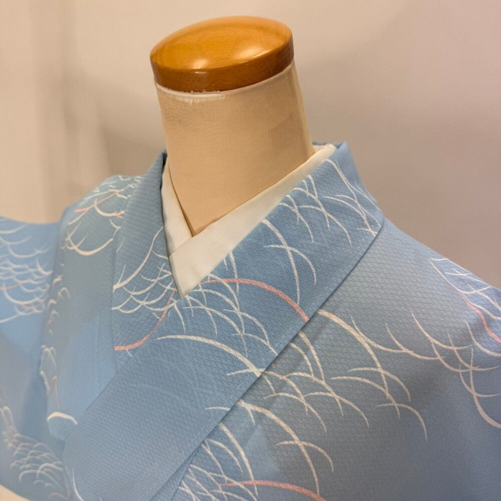 小紋 夏 絽 夏用 洗える着物 裄67cm 身丈165cm 花柄 お洒落着 普段着 ポリエステル 水色 美品 L サイズ 5978