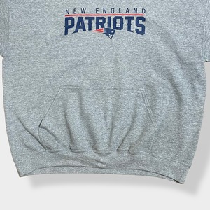 【GILDAN】NFL ニューイングランド・ペイトリオッツ New England Patriots アメフト プリント ロゴ スウェット パーカー フーディー hoodie プルオーバー XL ビッグシルエット 切替 us古着