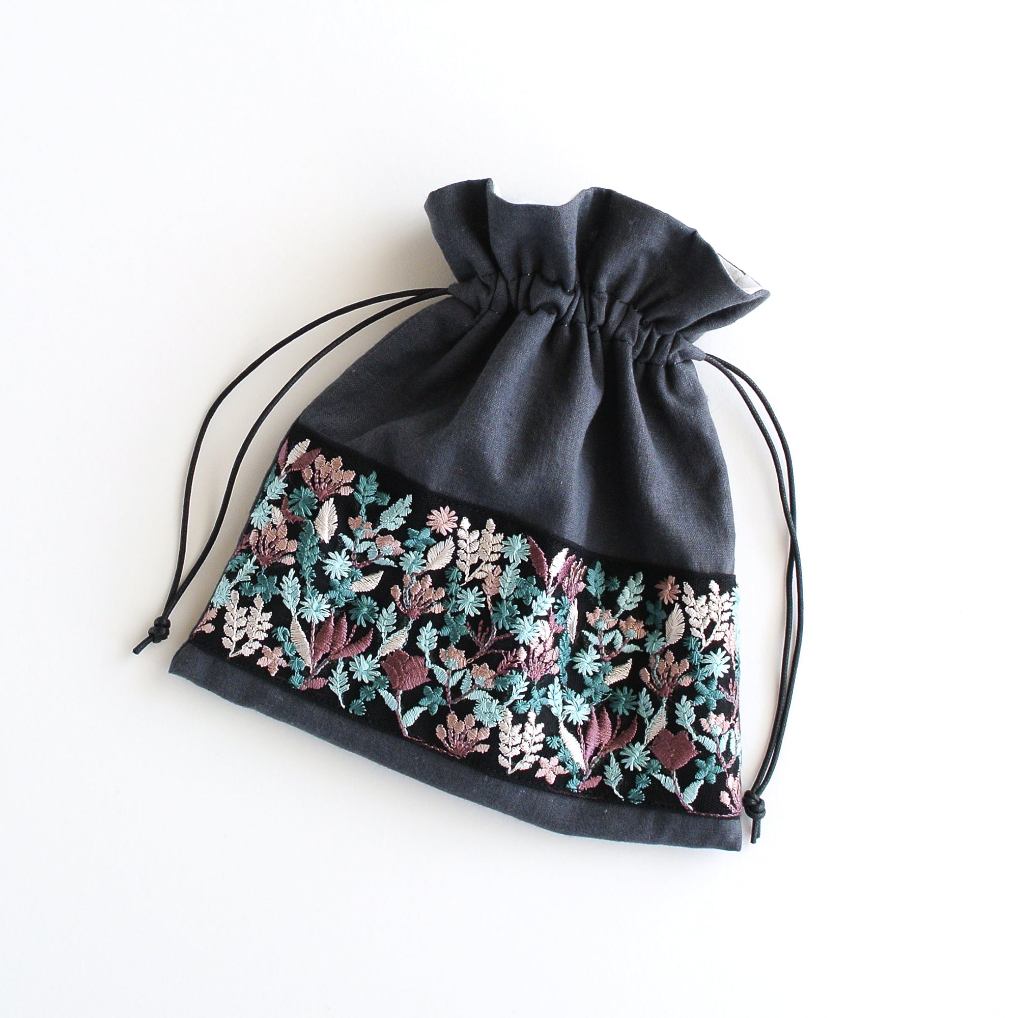 インド刺繍リボンアイテム | がまぐちコレクト