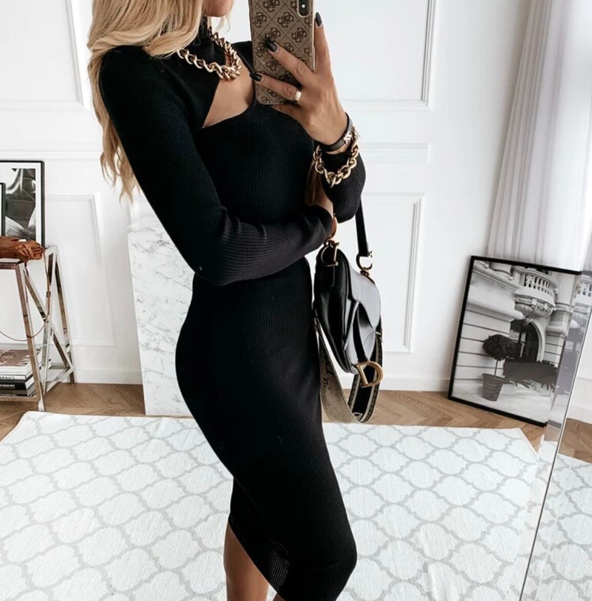 インスタグラマー様ご愛用＞バストカットハイネック美ラインニット