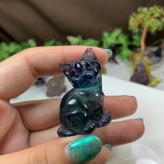 在庫SALE☆6.ちょこんと座っている可愛いフローライトねこ