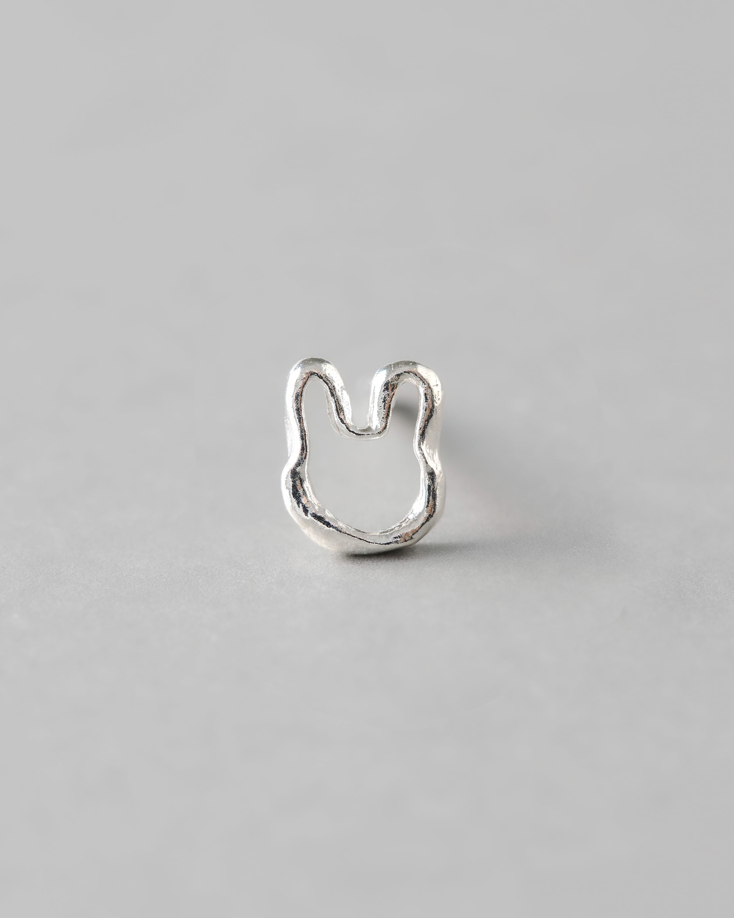 メビウサギのearring S silver925 LJ24044P 18G LJ24045P 16G