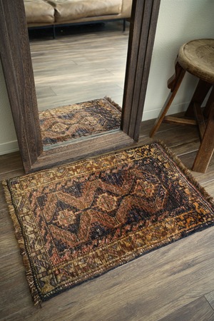 【750】Semi Antique Afghan Baluch rug 1940's