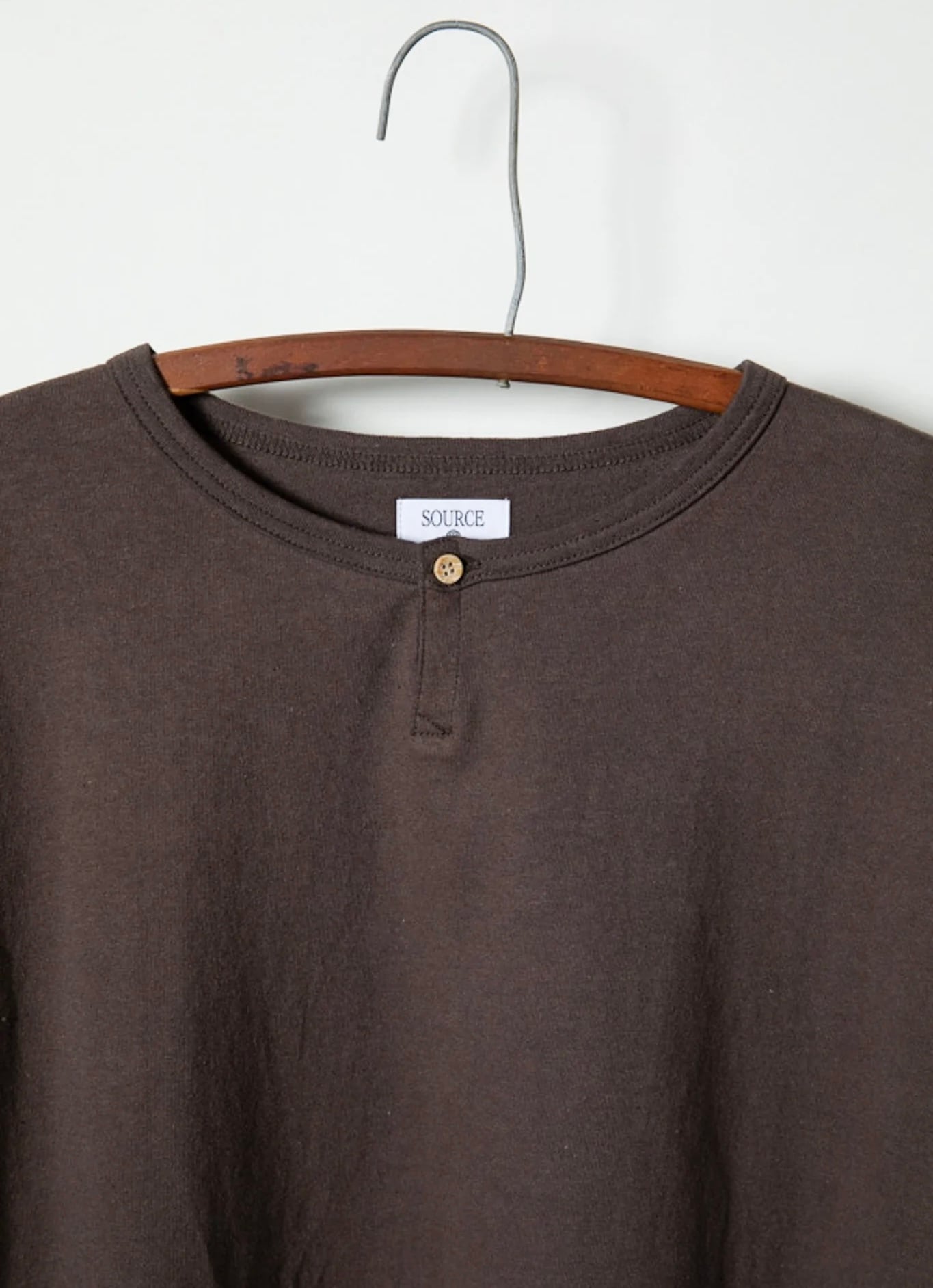 SOURCE DARU HENRY NECK L/S T - BROWN | mill kagoshima