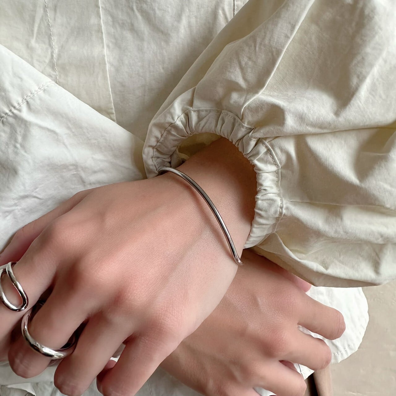 【SELECT】サージカルステンレス　ブレスレット　バングル　レディース　シルバー　ゴールド　華奢　アクセサリー