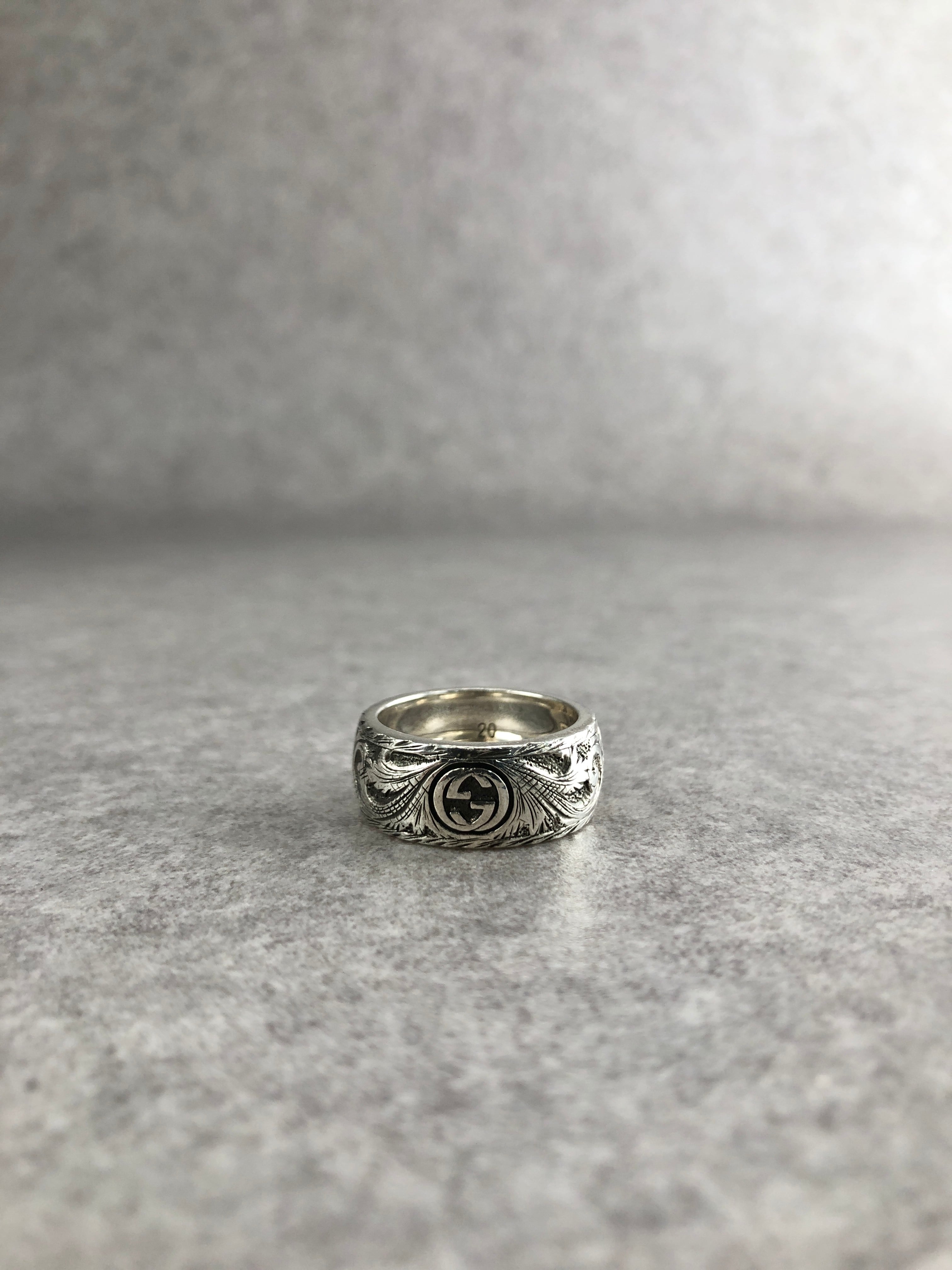 GUCCI ヴィンテージ 2ロウ リング シルバー925 18号 GUCCI グッチ 指輪 シルバー 18号 アラベスク 925 キャットヘッド