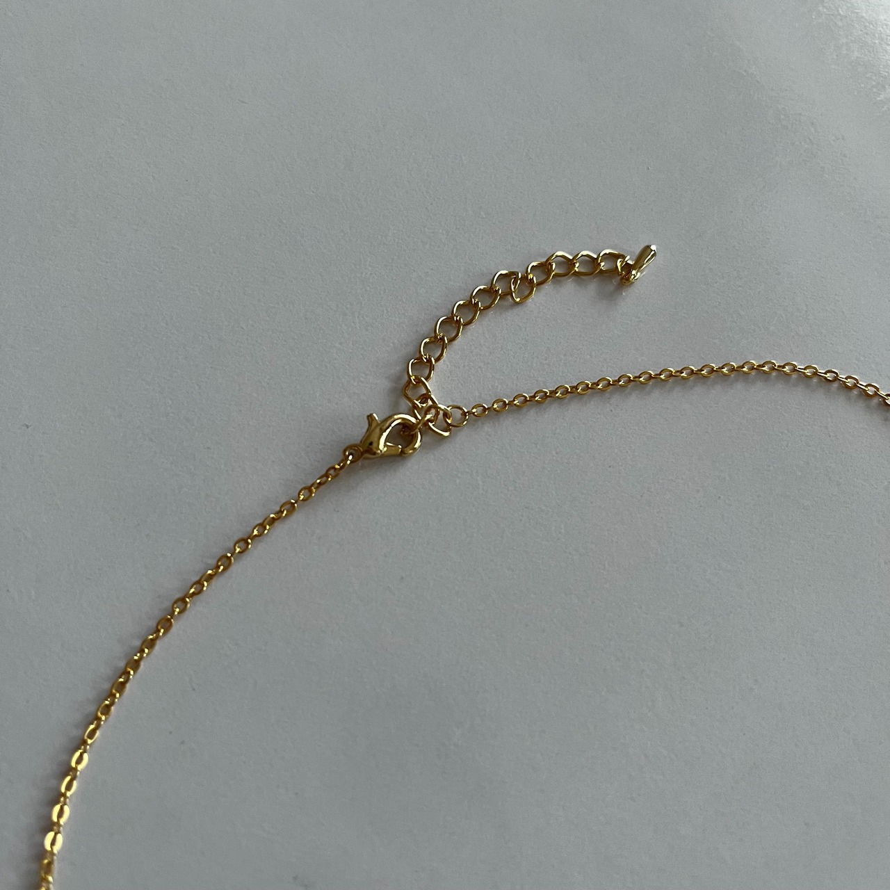 ［キュービックジルコニア］loveネックレス　［GKN037］