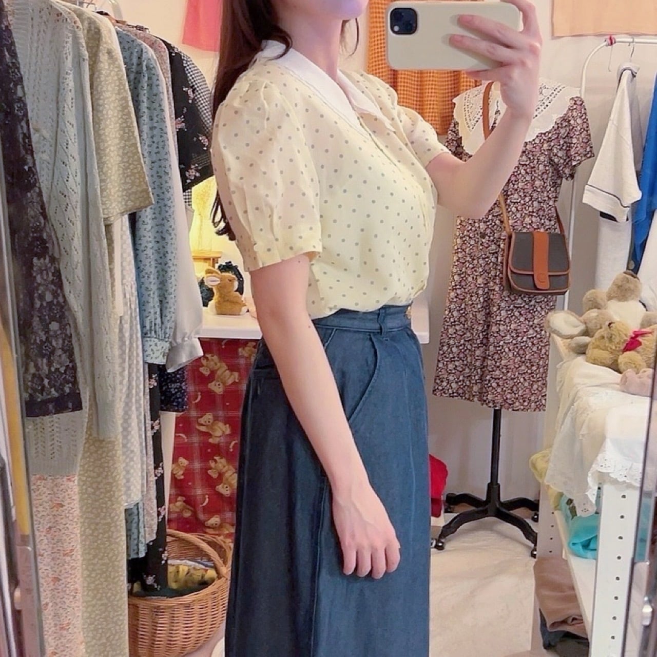 yellow dot scallop collar blouse