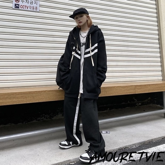 Amouretvie 韓国系 モード系 個性的ファッションの通販サイト Amouretvie 韓国系 モード系 個性的ファッションの通販サイト