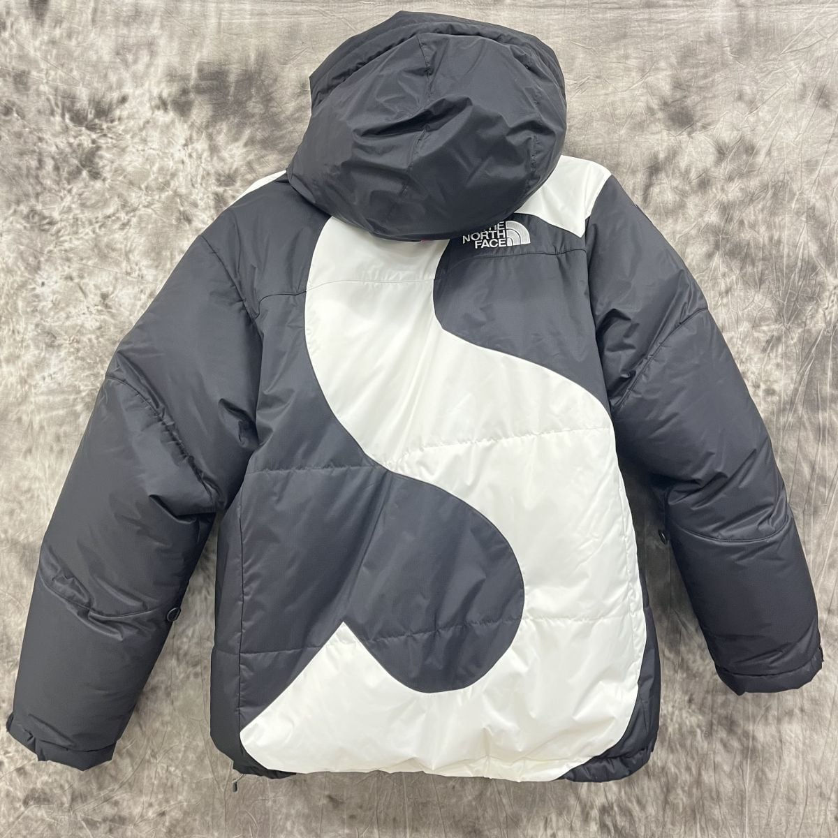 Supreme north face S Logo Himalayanヒマラヤン