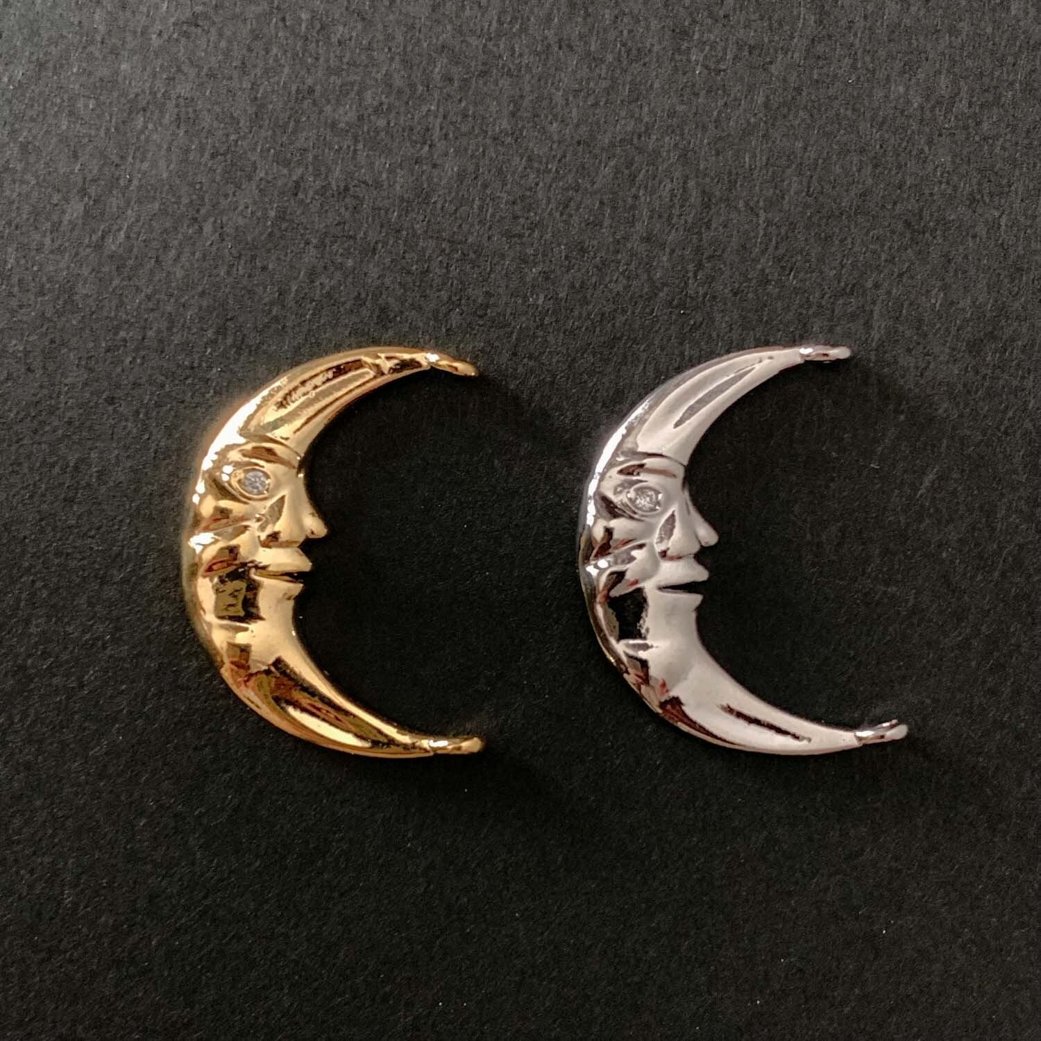 再入荷〉三日月顔メタルチャームM（21mm） | Dua-アクセサリーパーツ