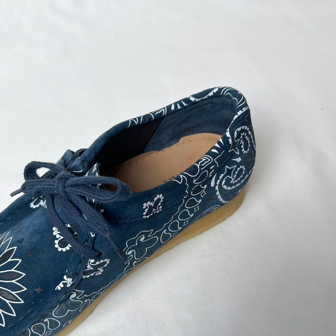 NEW] Clarks×Supreme 別注 BANDANA WALLABEE シュプリーム クラークス
