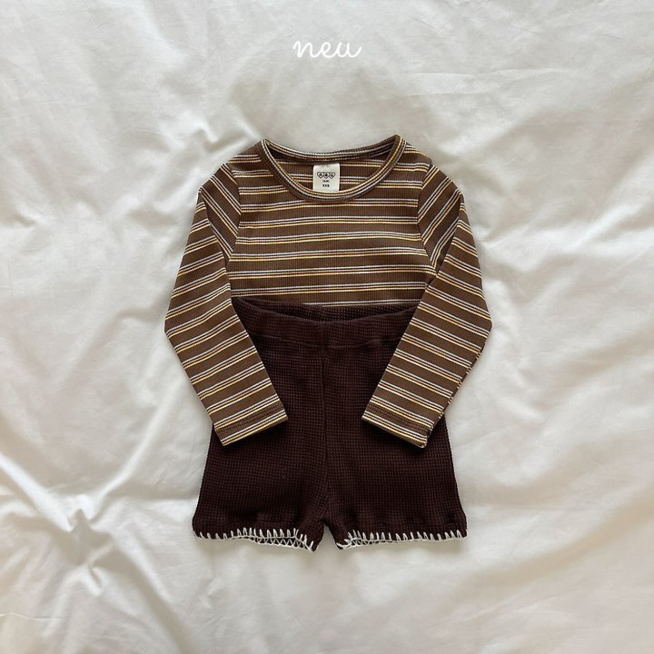 【取寄】Neu ブラウニーTシャツ｜秋服｜韓国子供服 ｜26/AT