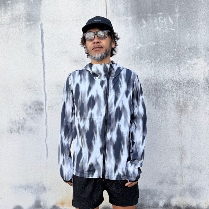 charbon | 道がまっすぐ