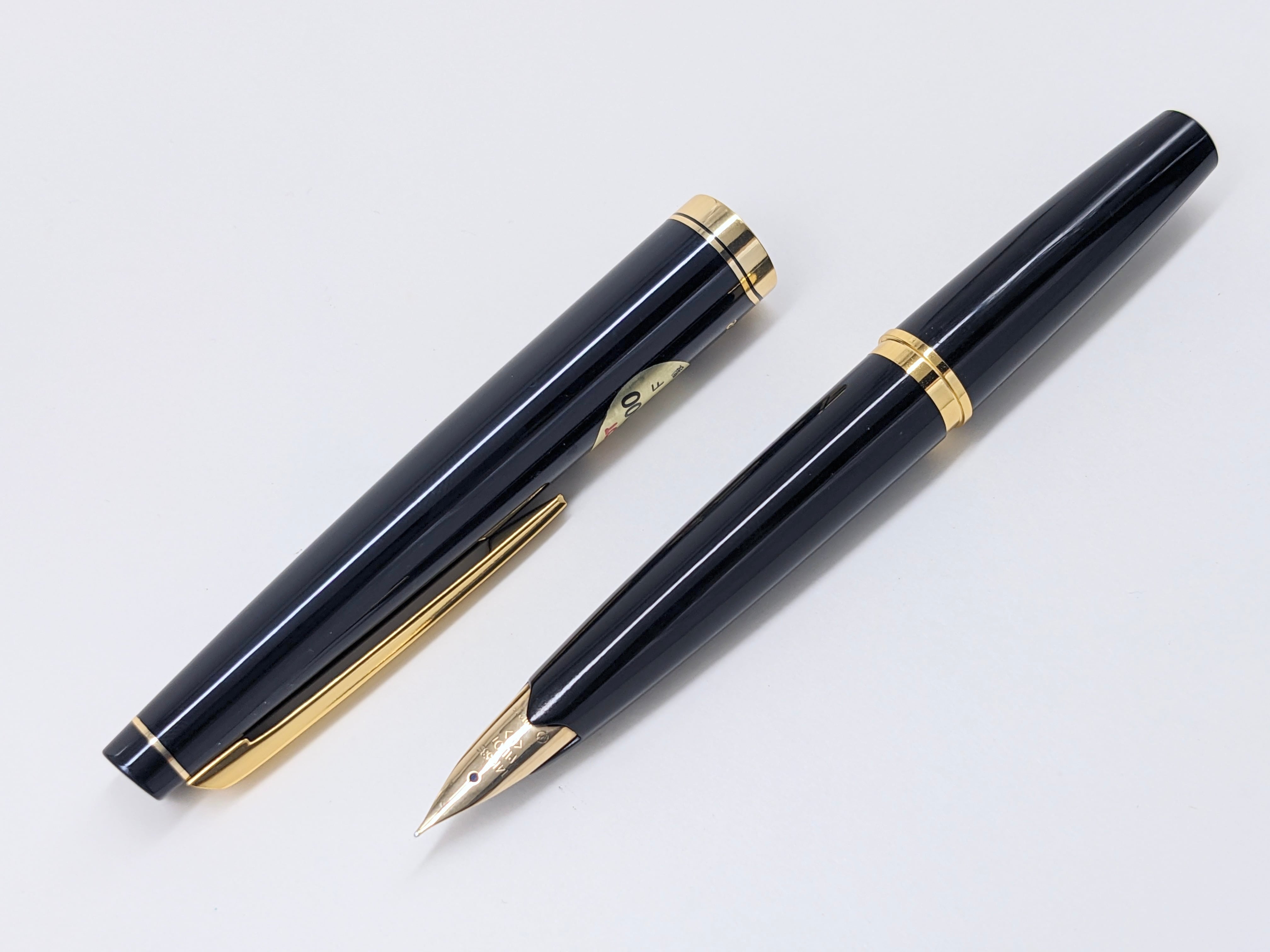 新品未使用 1976年製 18金 ゴールド 蝕刻 パイロット 万年筆 細字 詳細