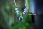 夜明けのしずく★宝石Iolite moonstoneドロップ マクラメネックレス2118