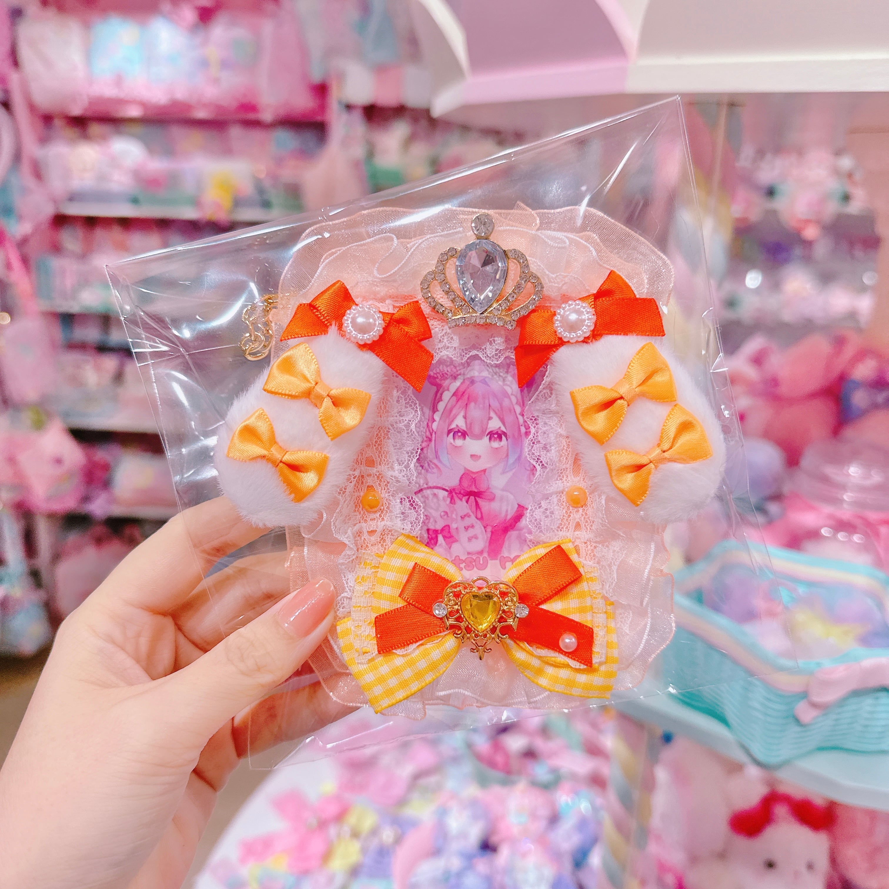 【E7】119-83バッグチャーム付き硬質カードケース（B8サイズ）