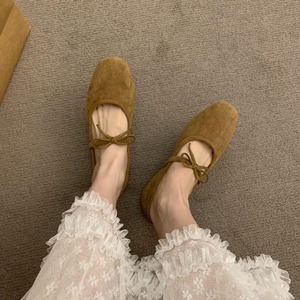 square toe ribbon ballet shoes　J00193