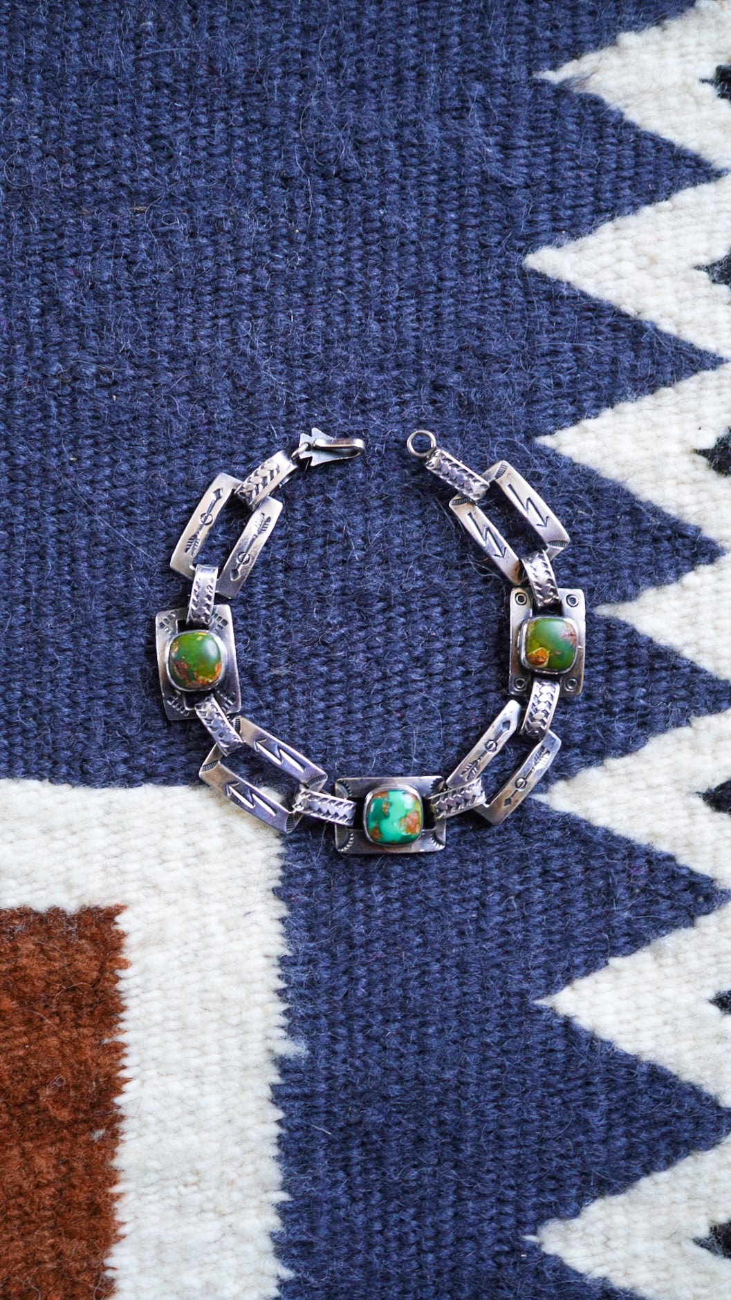 ビンテージナバホア-トブレス(修理必須タ-コイズXシルバー) 1940s】ナバホ ターコイズ & アロー & ライトニング ブレスレット