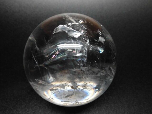 【送料無料】【高品質】69mm ブラジル産天然レインボー水晶玉 no.3