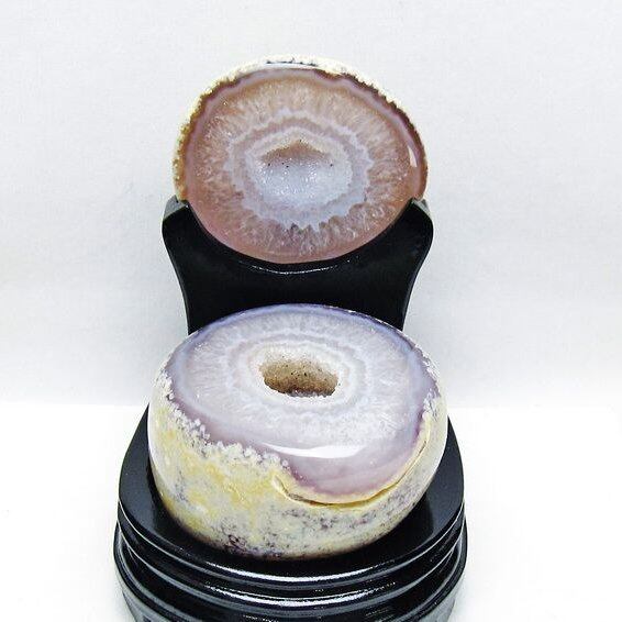 1.4Kg トレジャーメノウ アゲート ジオード 台座付属 一点物 175-1553