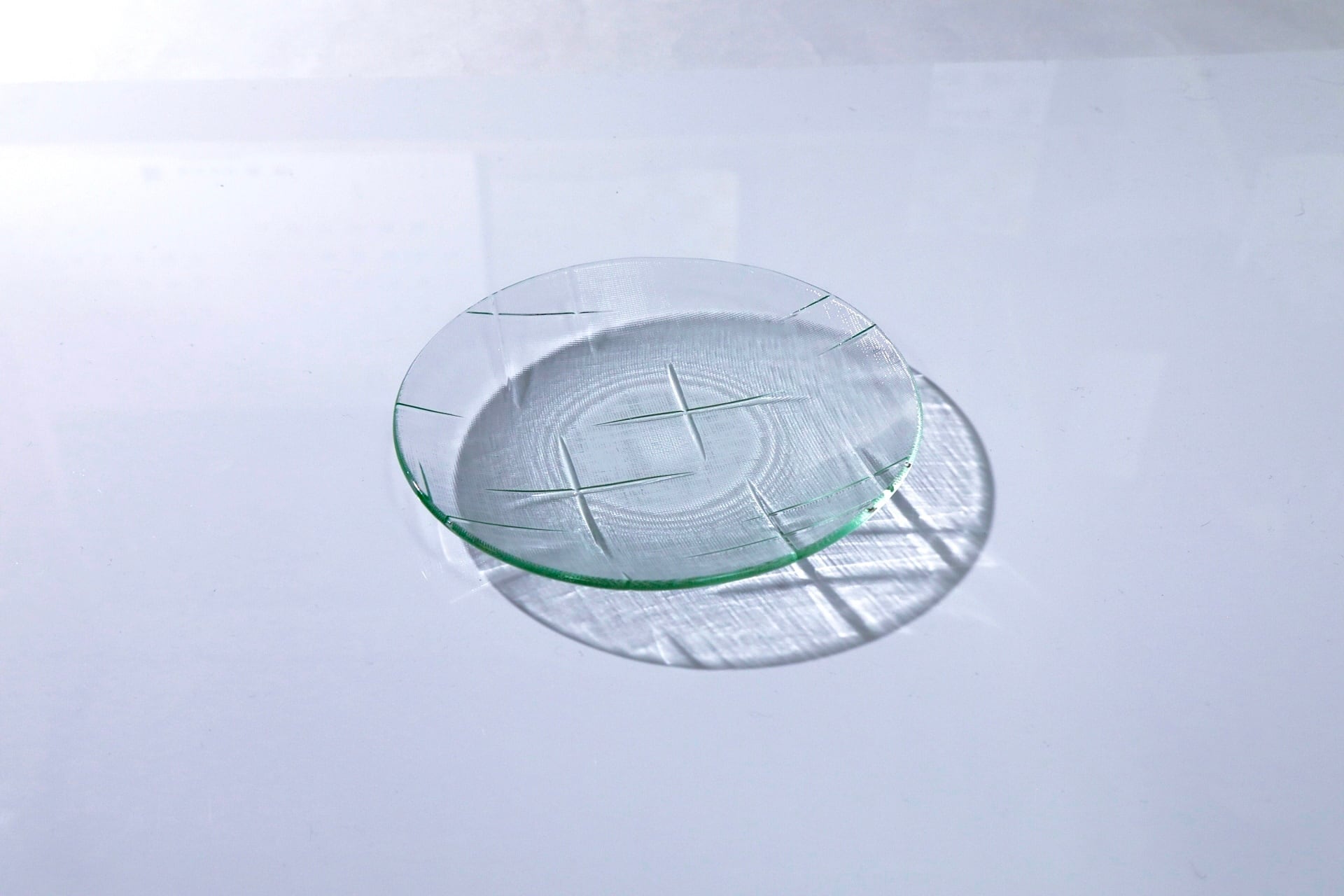 昭和型ガラス「かすり」　皿　円形　小（Φ120mm）