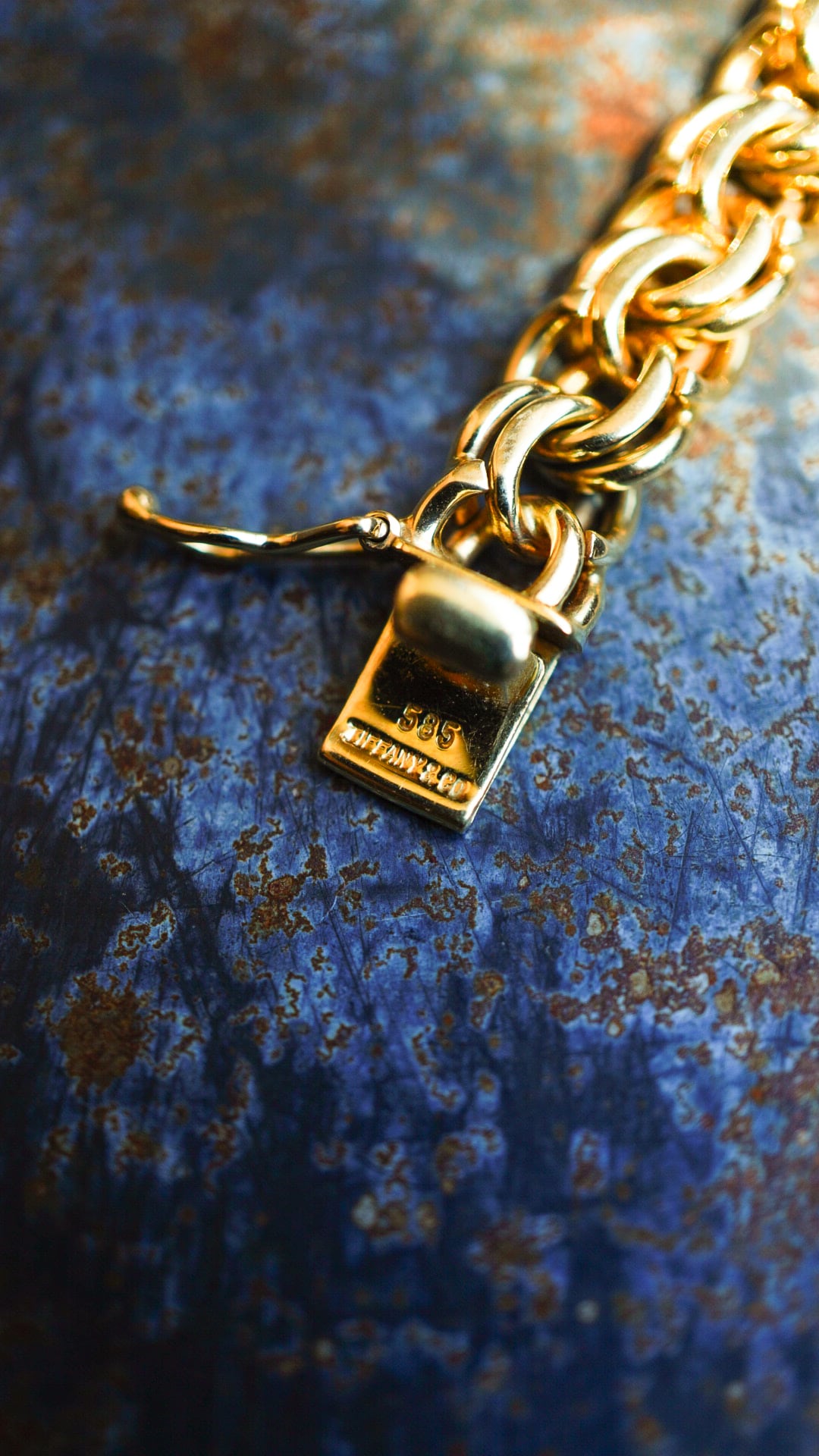 Tiffany ティファニー ゴールド ブレスレット ティファニー ロック ゴールド ブレスレット | Tiffany & Co.