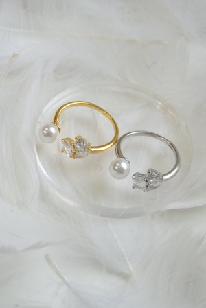 pearl cubic ring