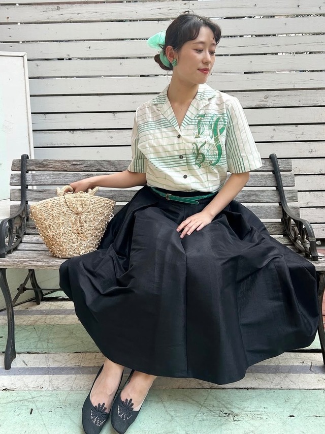 50's mint green monogram strip blouse