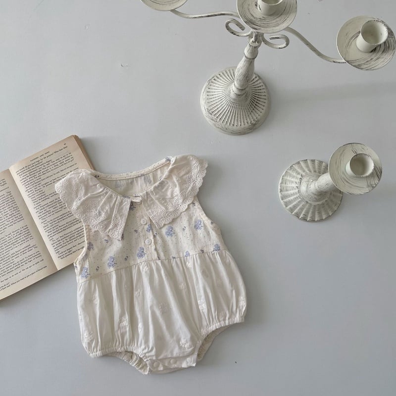 【BABY】花柄ノースリーブロンパース