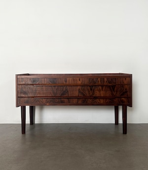 Chest of 2drs / CS187