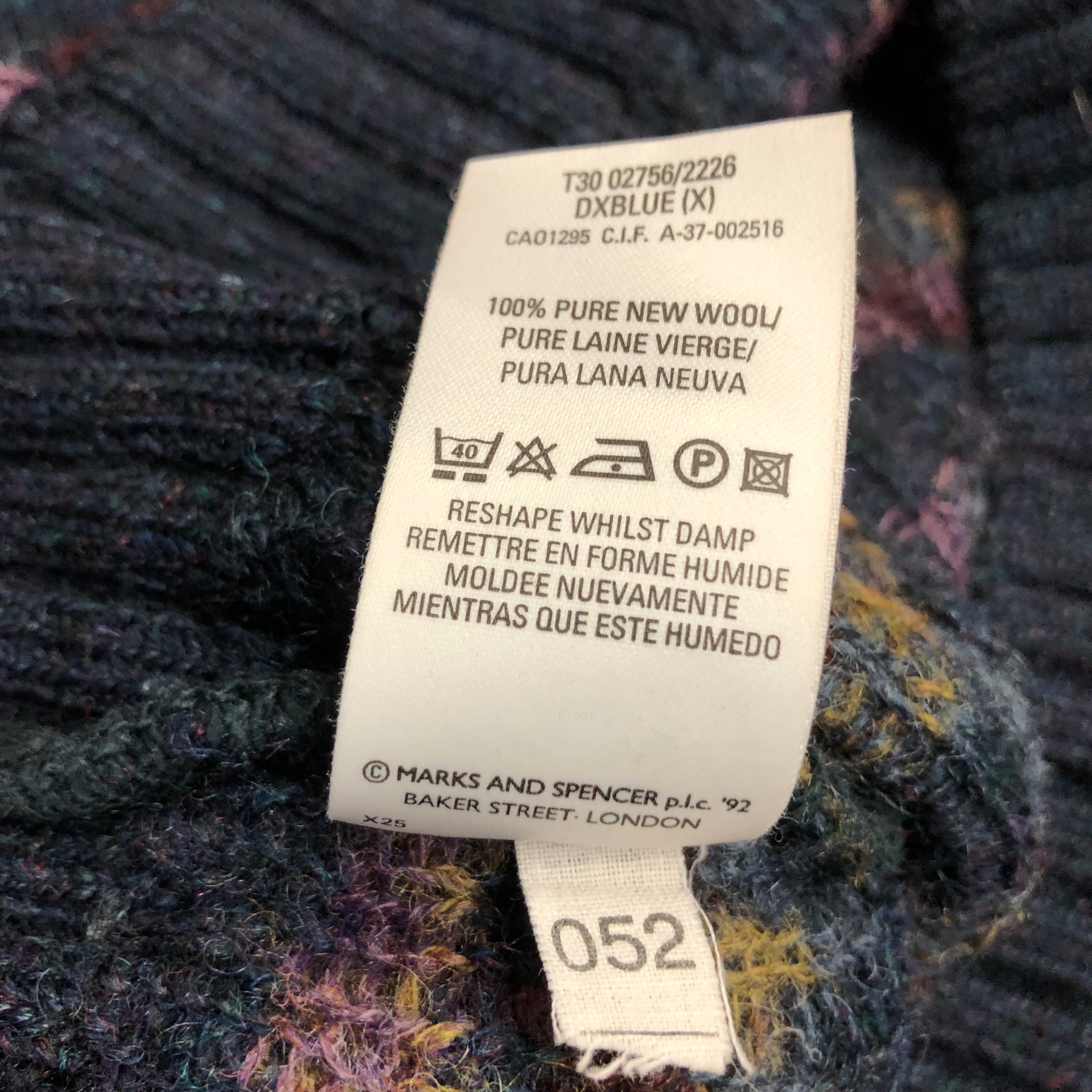 ☆UK製 90s VINTAGE MARKS&SPENCER オリエンタル柄 総柄 マルチ ニット