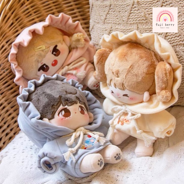 【15cm・20cmぬい服】フリルのオーバーサイズパーカー 15cm20cmぬいぐるみ用 着せ替えぬいぐるみのお洋服 日常着 ユニセックス | fuji berry|ぬい服セレクト powered by BASE