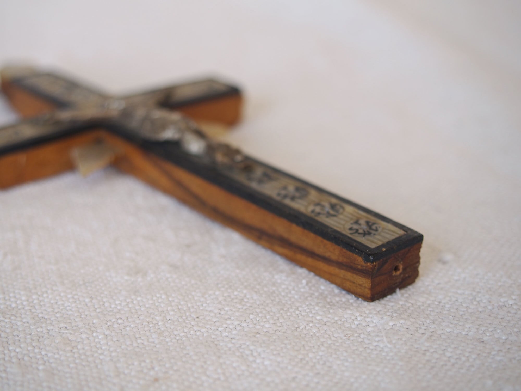 十字架螺鈿 ロザリオ12.5cm キリスト 象嵌 イコン エルサレム工芸