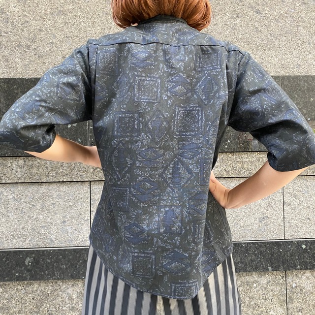 VINTAGE blue gray design blouse