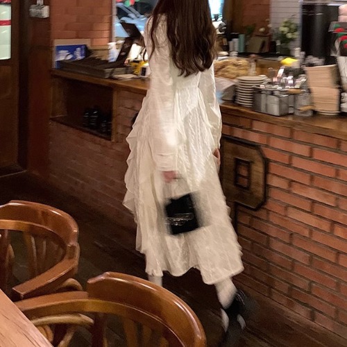 リボンネックラッフルレースワンピ ・79017